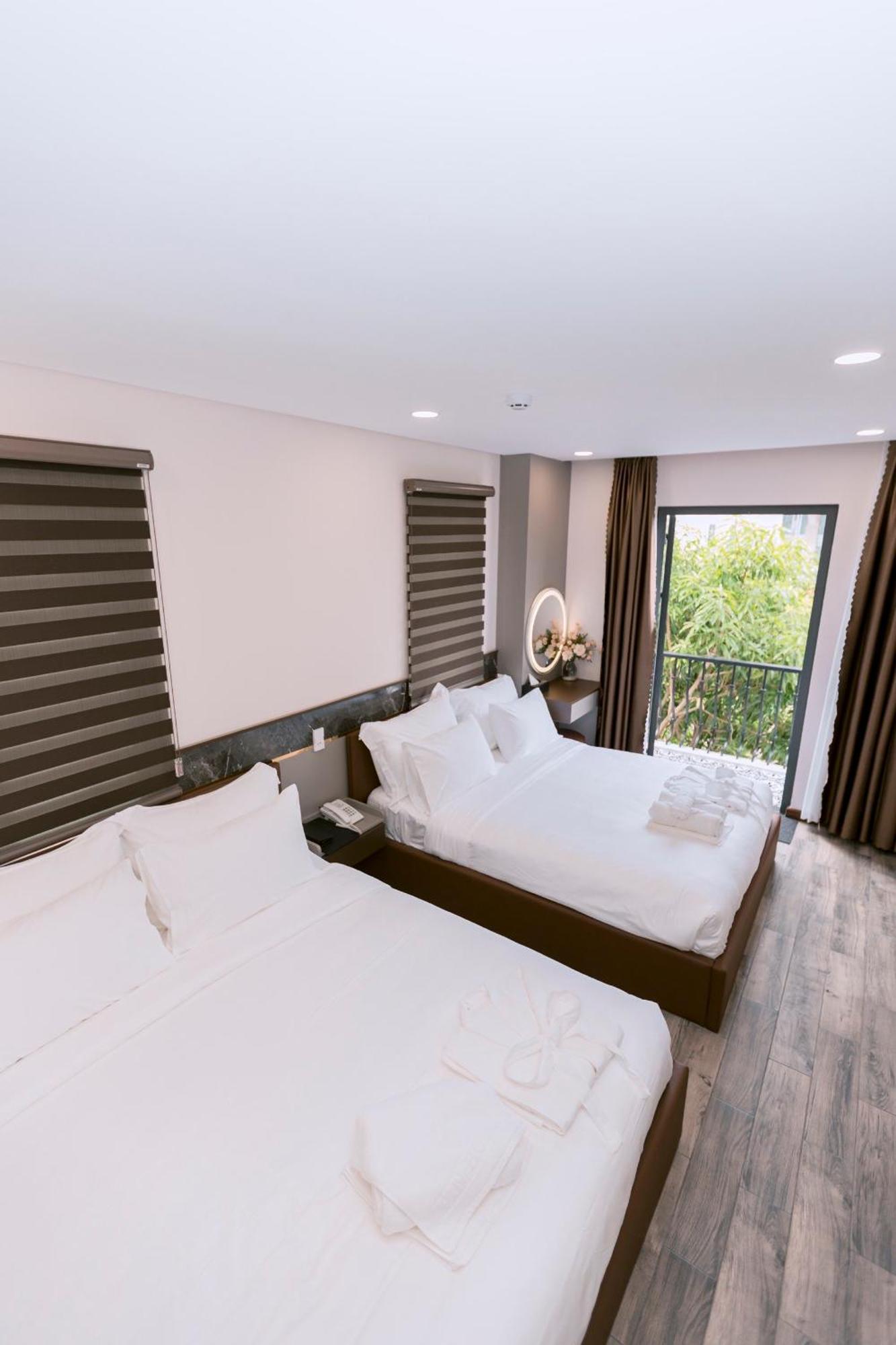 Vin Hotel Vinh Long Exterior photo