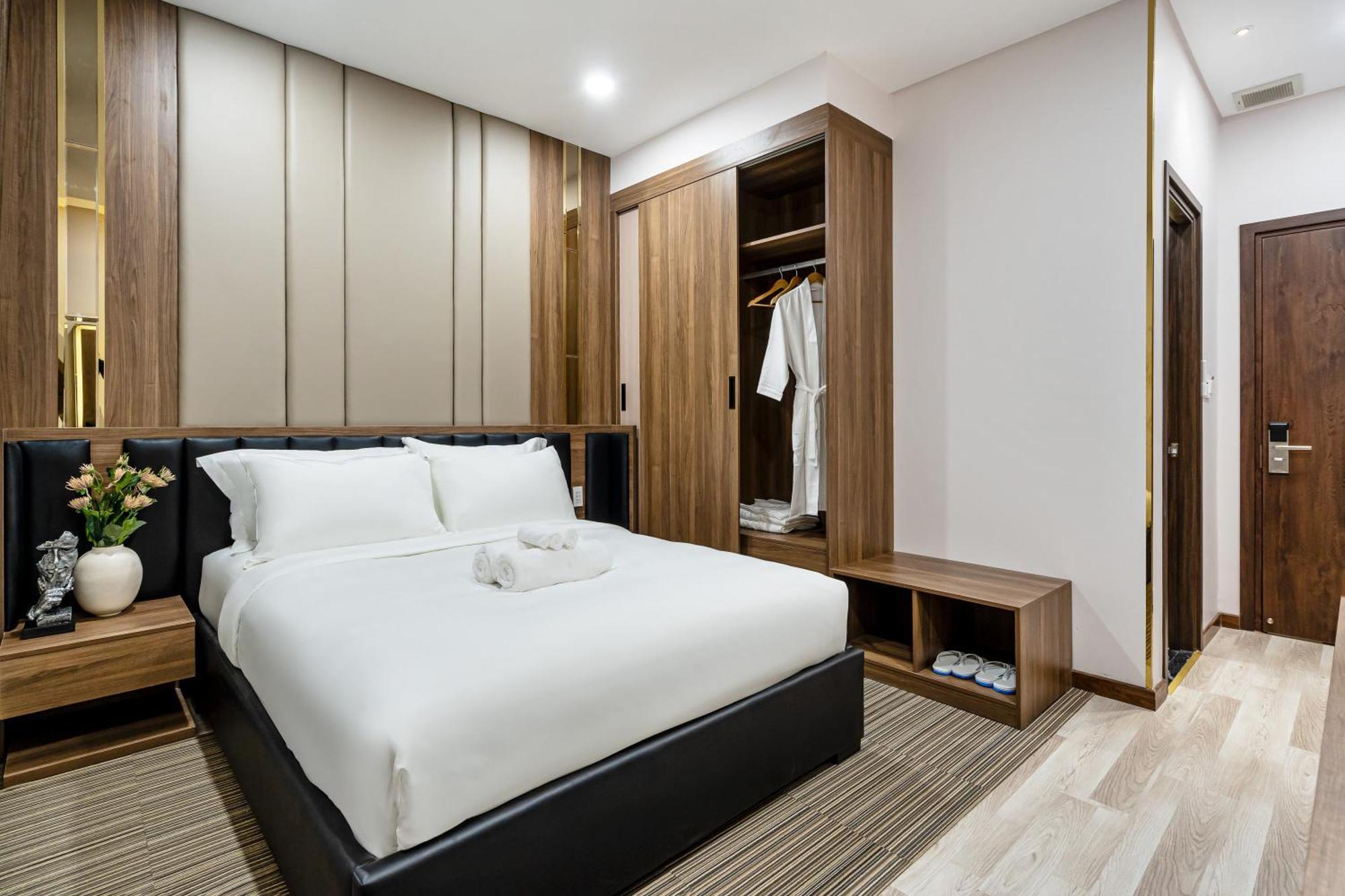 Vin Hotel Vinh Long Exterior photo