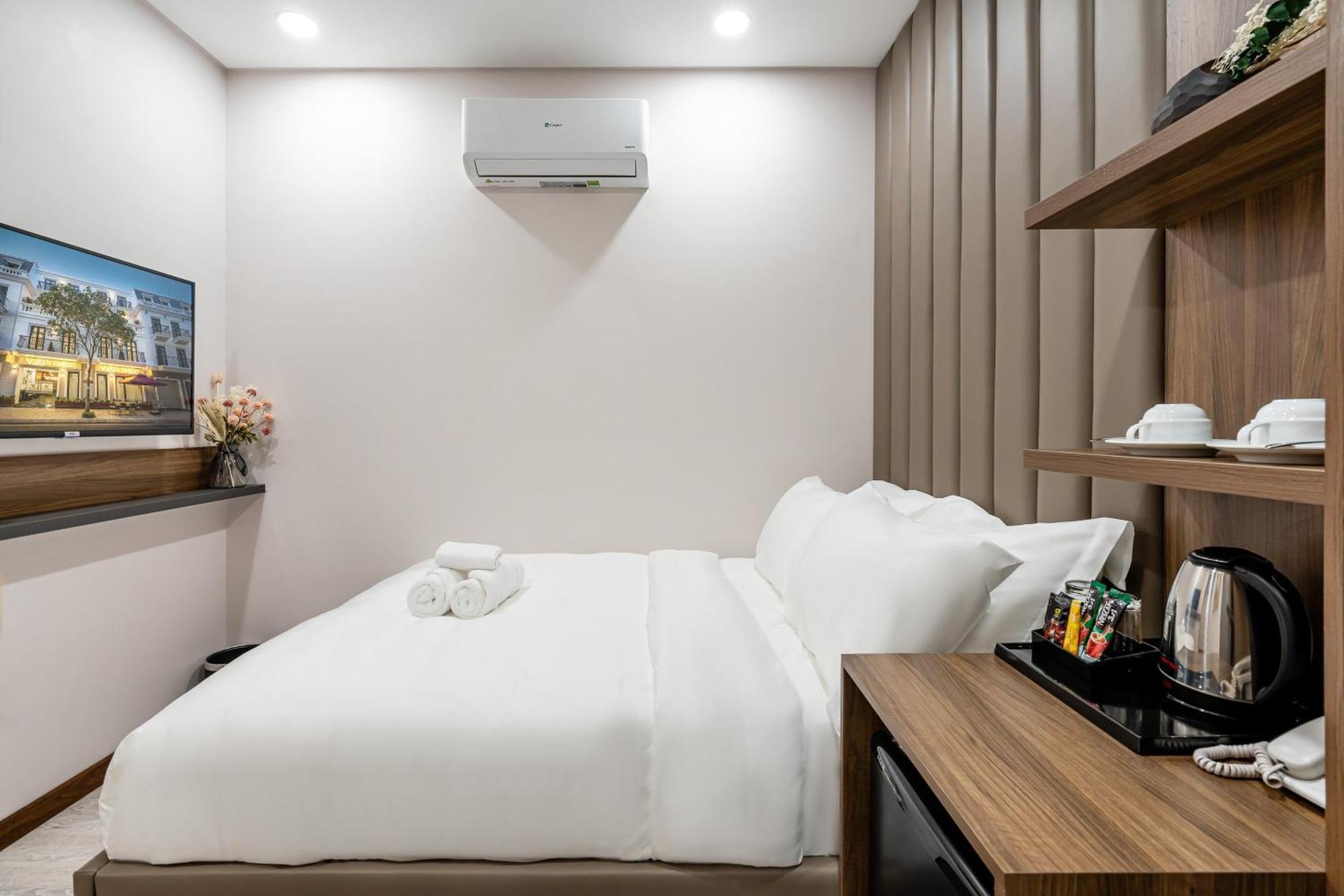 Vin Hotel Vinh Long Exterior photo