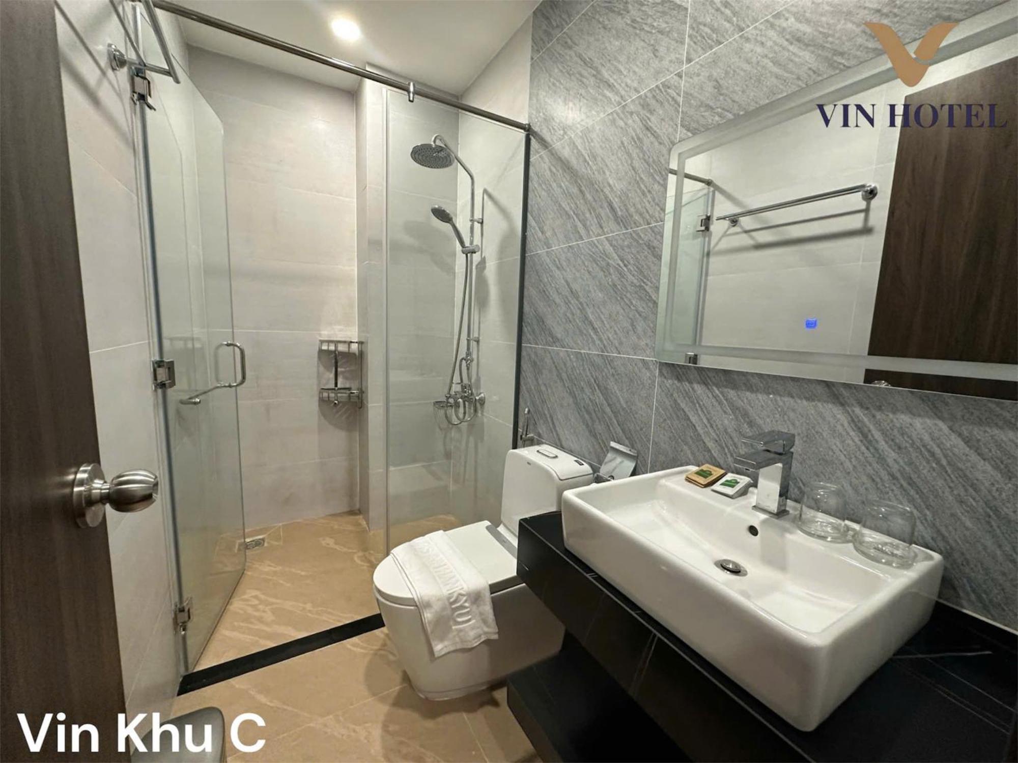 Vin Hotel Vinh Long Exterior photo